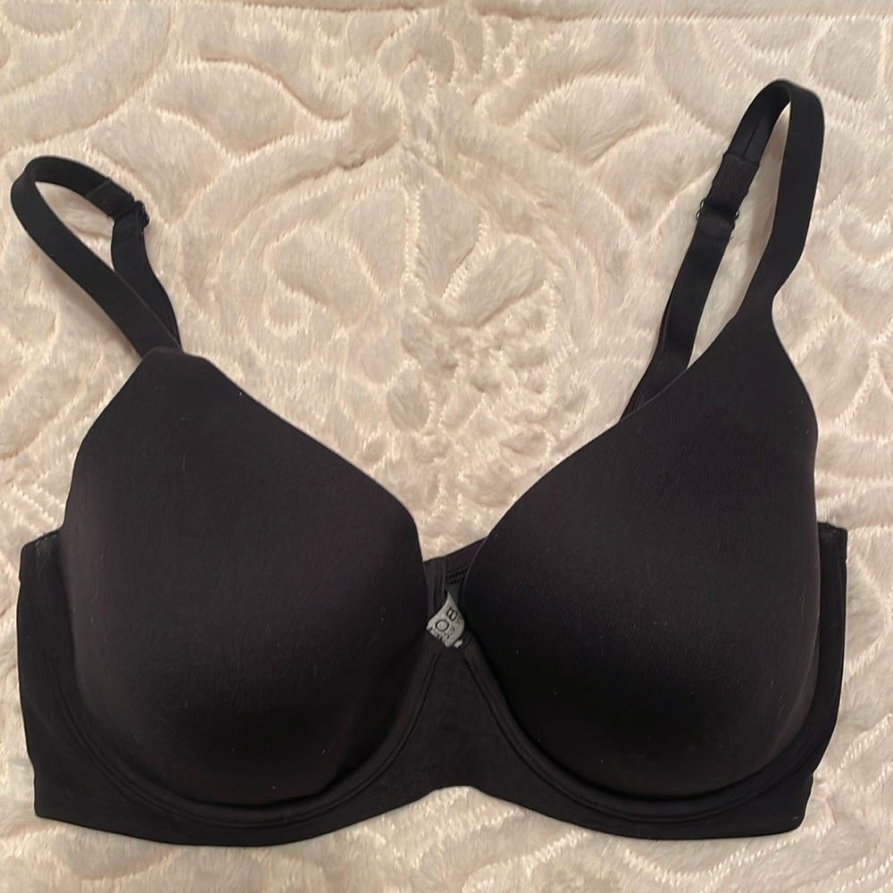 Victorias Secrwt Body By Victoria Full Coverage 34DD Black